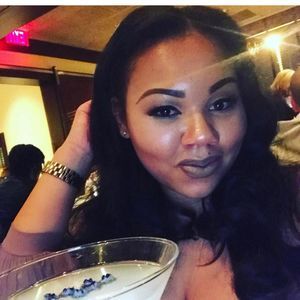 Meet your Posher, Sade